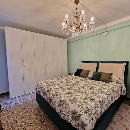 Veneziacentopercento La Forcola Apartment, Next To Rialto Bridge Kültér fotó